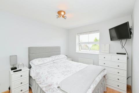 96 Albert Gardens, Church Langley, Harlow, CM17 9QG