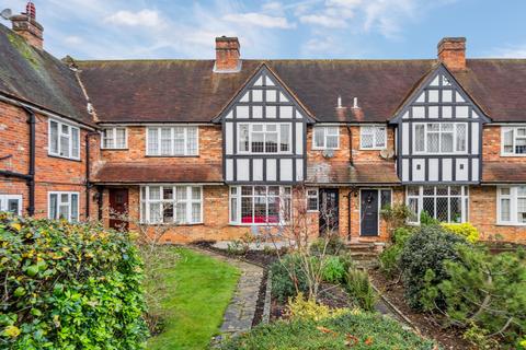 2 bedroom terraced house for sale, Wayside Court, Chesham Road, Amersham