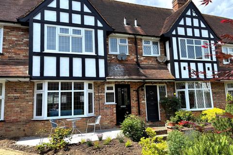 2 bedroom terraced house for sale, Wayside Court, Chesham Road, Amersham