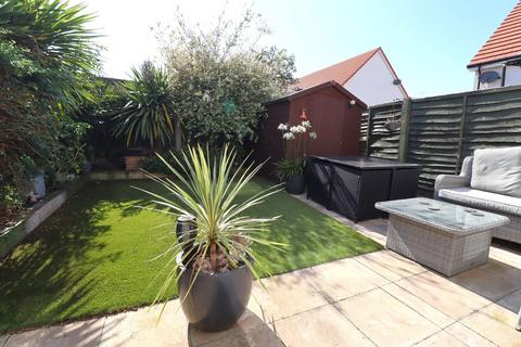 2 bedroom semi-detached house for sale, Radar Close, PRITTLEWELL, Southend-on-Sea, SS2