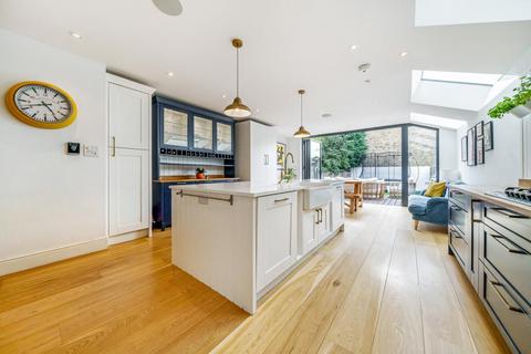 150 Tranmere Road, Earlsfield, London, SW18 3QU
