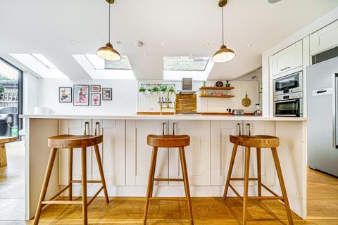 150 Tranmere Road, Earlsfield, London, SW18 3QU