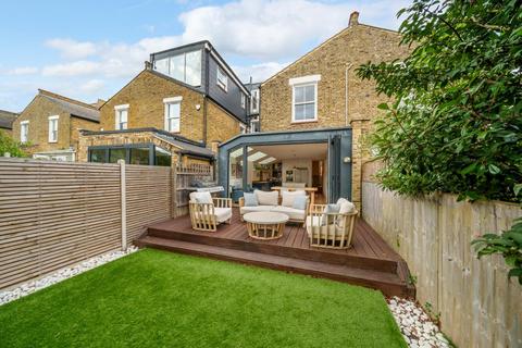 150 Tranmere Road, Earlsfield, London, SW18 3QU