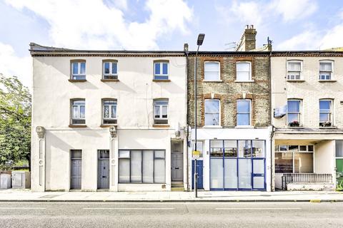 1 bedroom flat for sale, Dawes Road, Munster Village, London, SW6