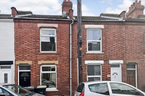 2 bedroom terraced house to rent, Wimborne Road, Luton, LU1 1PD