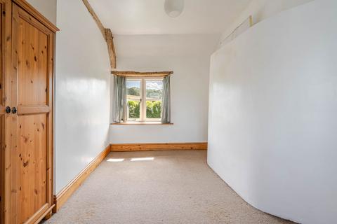 1 Orange End, Inglestone Common, Badminton, GL9 1BP