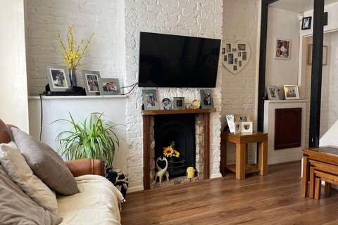 26 Gordon Road, Northfleet, Gravesend, DA11 9JW