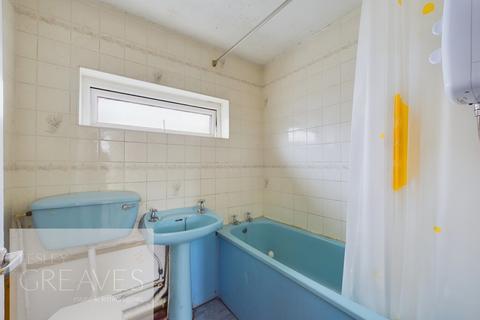 9 Eastholme Croft, Colwick Park, Nottingham, NG2 4DZ