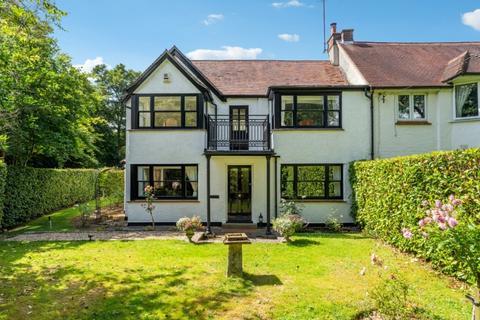 5 bedroom link detached house for sale, Dunsmore House