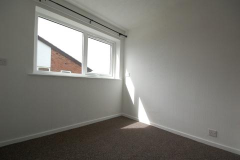 1 bedroom apartment to rent, Squires Gate Lane, Blackpool FY4