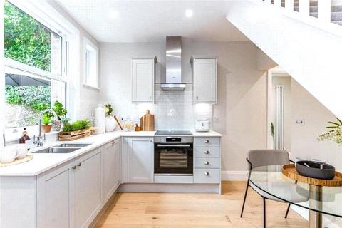 2 bedroom end of terrace house to rent, Francis Cottages, White Hill, Chesham, HP5