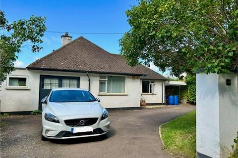 3 bedroom detached bungalow to rent, Newcourt Road, Topsham