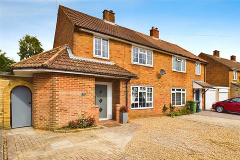 3 bedroom semi-detached house for sale, Huntsmoor Road, Tadley, Hampshire, RG26