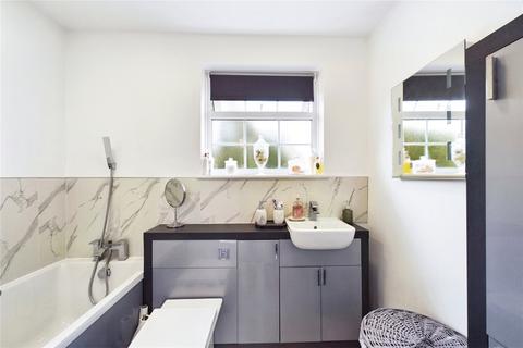 3 bedroom semi-detached house for sale, Huntsmoor Road, Tadley, Hampshire, RG26