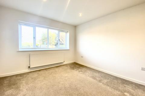 2 bedroom apartment for sale, Warren Court, Canterbury CT2