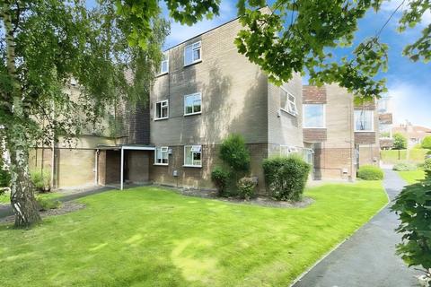 Moorfields Court, Moor Town LS17