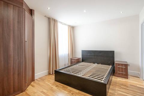3 bedroom flat to rent, IVY ROAD N14, Southgate, N14