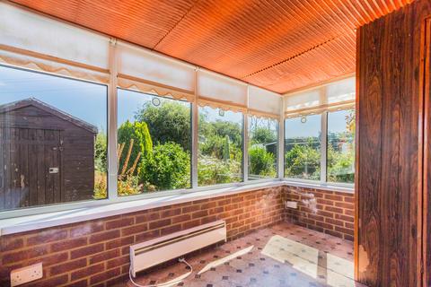 2 bedroom semi-detached bungalow for sale, Oxford Street, Finedon NN9