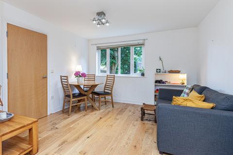 2 bedroom ground floor flat for sale, Five Mile Drive, Summertown