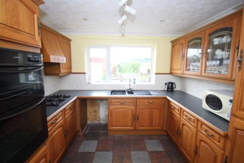 3 bedroom detached bungalow for sale, Woodside Avenue, Wrenthorpe