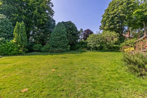 Furze Cottage Lanham Lane, Winchester, SO22 5JS