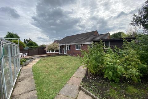 3 bedroom detached bungalow for sale, Rosliston Road South, Drakelow