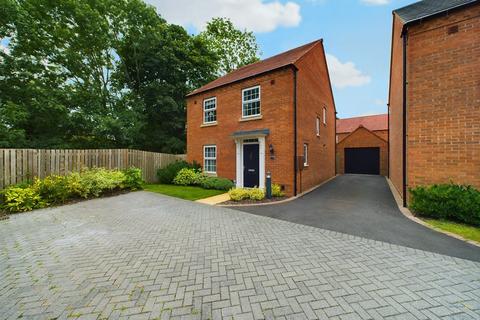 4 bedroom detached house for sale, Galloway Road, Drakelow