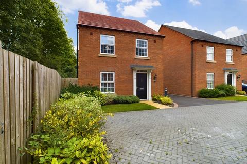 4 bedroom detached house for sale, Galloway Road, Drakelow