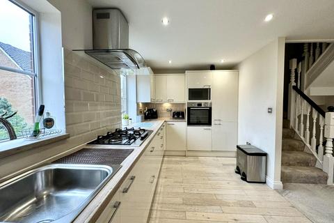 12 Clos Springfield, Talbot Green, Pontyclun, CF72 8FE
