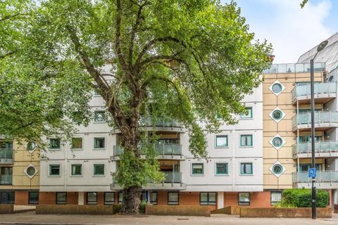 2 bedroom apartment for sale, Gemini Court, Brighton Road, Purley