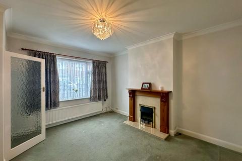 3 bedroom terraced house for sale, Frisby Road, Leicester, LE5