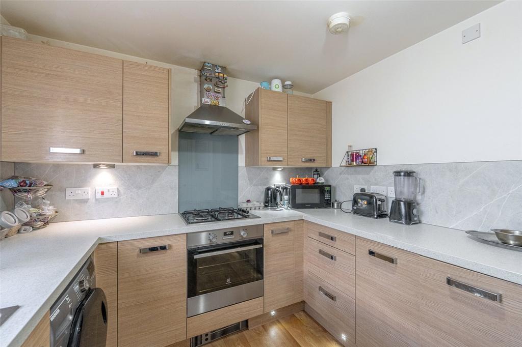 Kitchen Alt