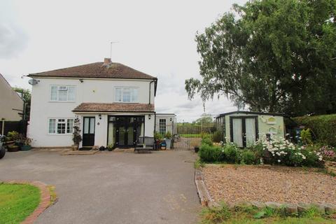 3 bedroom detached house for sale, High Street, Cherry Willingham