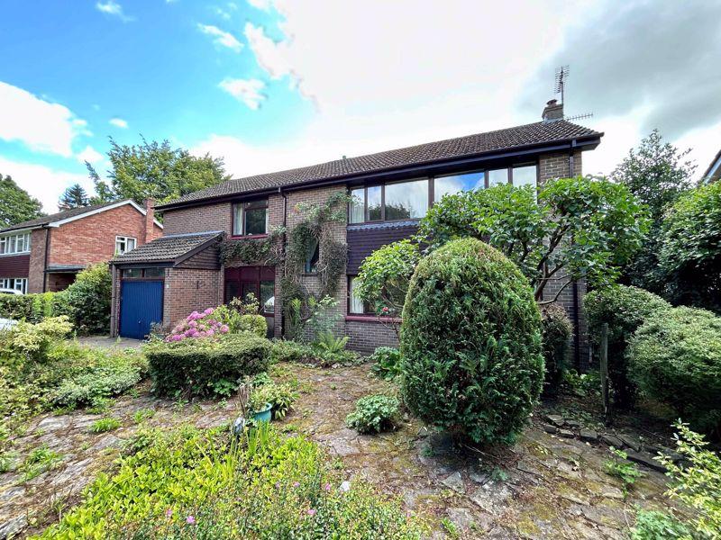 Avenue Crescent, Abergavenny 4 bed detached house for sale £725,000