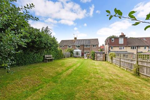41 Coombe Road, Steyning, BN44 3LF