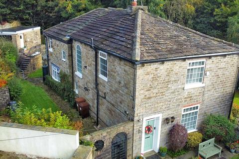 3 bedroom detached house for sale, Turnpike, Newchurch, Rossendale, BB4