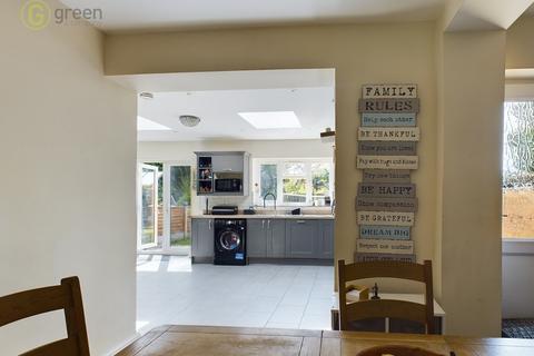 10 Randle Drive, Sutton Coldfield, B75 5LH