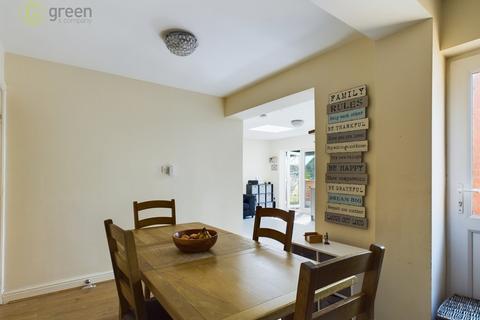 10 Randle Drive, Sutton Coldfield, B75 5LH