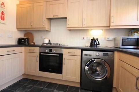 3 bedroom townhouse to rent, Duckham Court, Coventry, CV6 1PZ