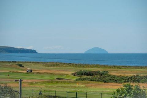 12 Bentfield Drive, Prestwick, KA9 1TT