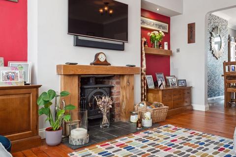 12 Bentfield Drive, Prestwick, KA9 1TT