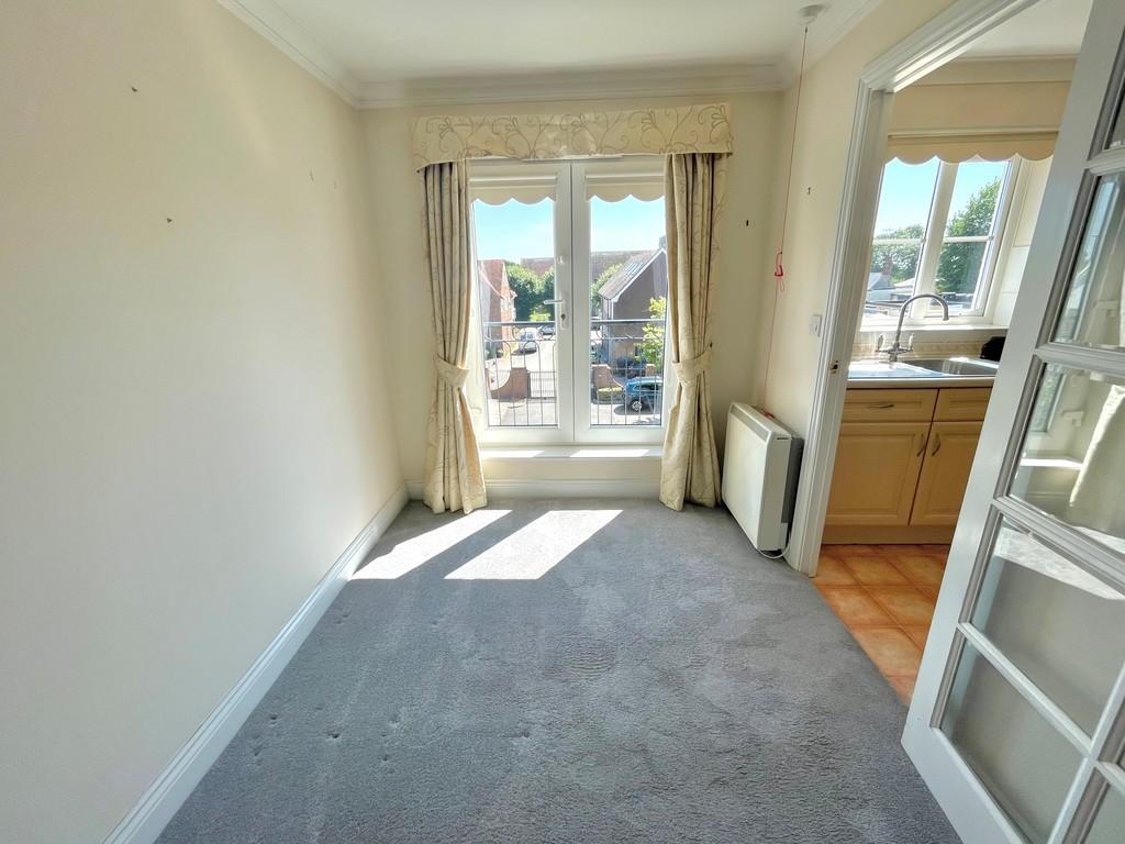 31 Pegasus Court Dining End