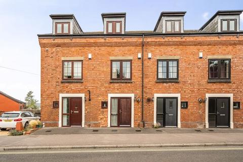 3 bedroom townhouse for sale, Heritage Way, Gosport PO12