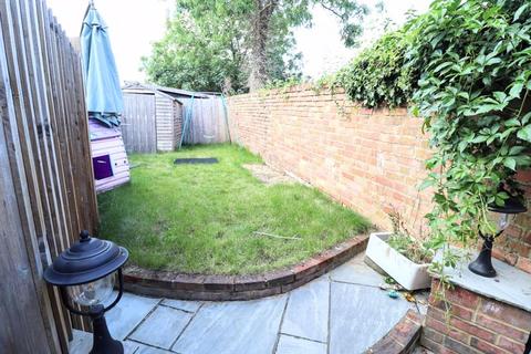 2 bedroom end of terrace house for sale, Watling Street, Bletchley, Milton Keynes