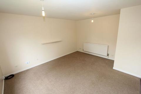 2 bedroom terraced house to rent, Maude Road, Wilton Park