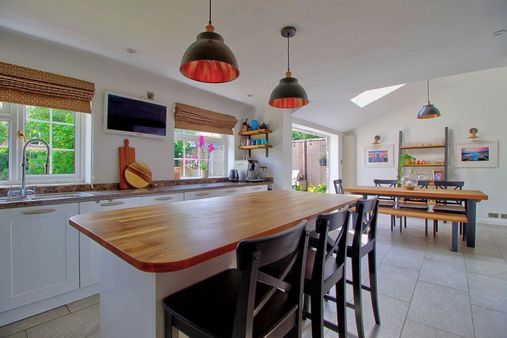 Plenty of dining space