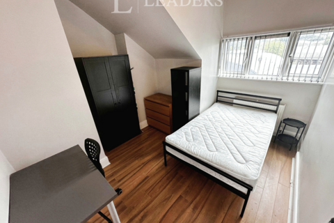 1 bedroom in a house share to rent, Edmund Road, Sheffield