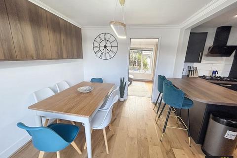 165 Grays, Southill, Weymouth, DT4 9SW