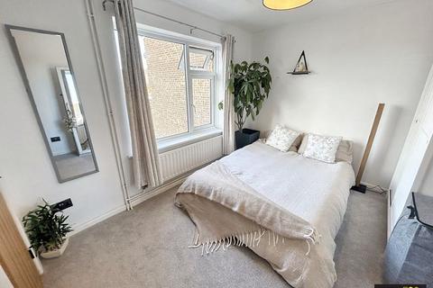 165 Grays, Southill, Weymouth, DT4 9SW