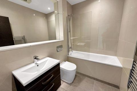 undefined, Bath Road, Slough, Berkshire, SL1